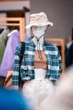 Kitefactory - Kledingshop, Zo goed als nieuw