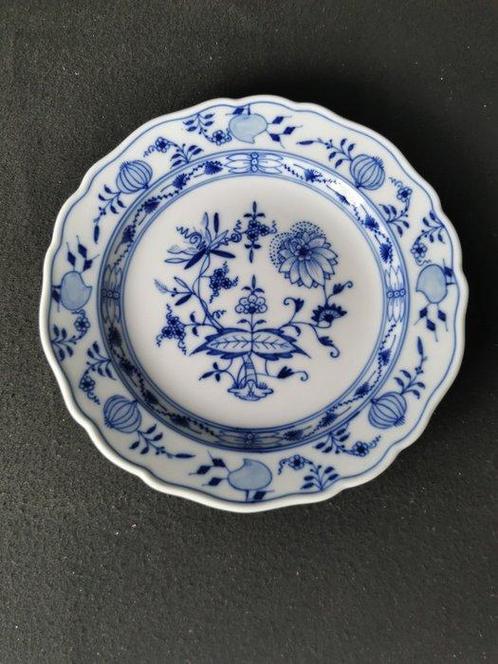 Meissen - Cipolla Blu dipinto a mano - 6 piatti da pane D., Antiek en Kunst, Antiek | Meubels | Tafels