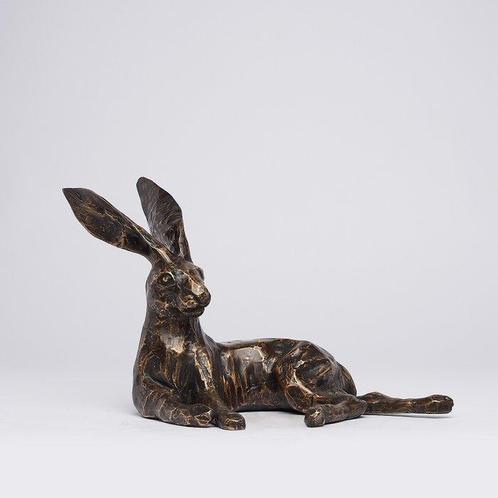 Beeld, No Reserve Price - Bronze Resting Hare - 22 cm -, Antiek en Kunst, Curiosa en Brocante