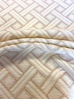 Weefsel met een rijke en driedimensionale structuur. -