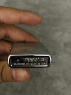 Zippo - Zippo White Ice Spade Ace Lighter - Zonder, Verzamelen, Rookartikelen, Aanstekers en Luciferdoosjes, Nieuw