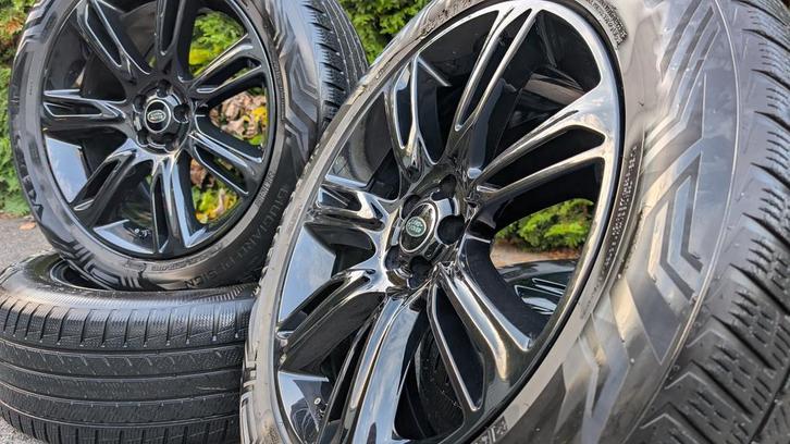 20 Inch Originele Range Rover Velar All Season met 3PMSF, Auto-onderdelen, Banden en Velgen, 20 inch, All Season, 265 mm, Terreinwagen