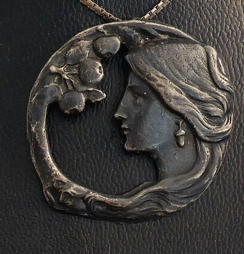 Zonder Minimumprijs - Halsketting Massief handgesneden, Sieraden, Tassen en Uiterlijk, Kettingen
