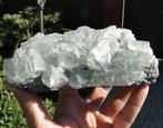 Fluoriet grote mintgroene kristalcluster- 1.28 kg, Verzamelen, Mineralen en Fossielen