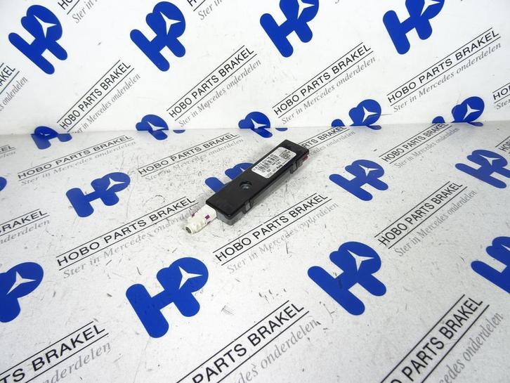 Antenne versterker A 212 820 1689 o.a: CLS-klasse w218, Auto-onderdelen, Elektronica en Kabels, Gebruikt, 3 maanden garantie, Mercedes-Benz