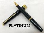 PLATINUM - Fountain Pen – Black with Gold Trim – Vintage, Nieuw