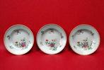 Zeldzaam set van drie 18e-eeuwse Chinese exportporselein