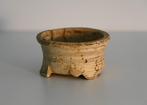 Oud-Grieks Terracotta Korintische tripod pyxis