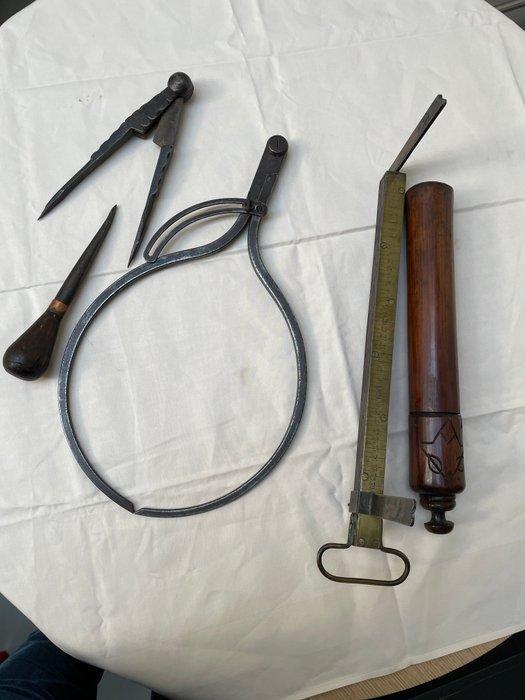 Werkgereedschap (6) Antiek - Tools scheepsbouw, Antiek en Kunst, Curiosa en Brocante