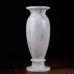 Elegante vaas in wit marmer van Ibiza. - Hoogte: 255 mm -