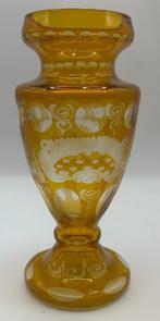 Vaas - Glas - Boheems vaasje