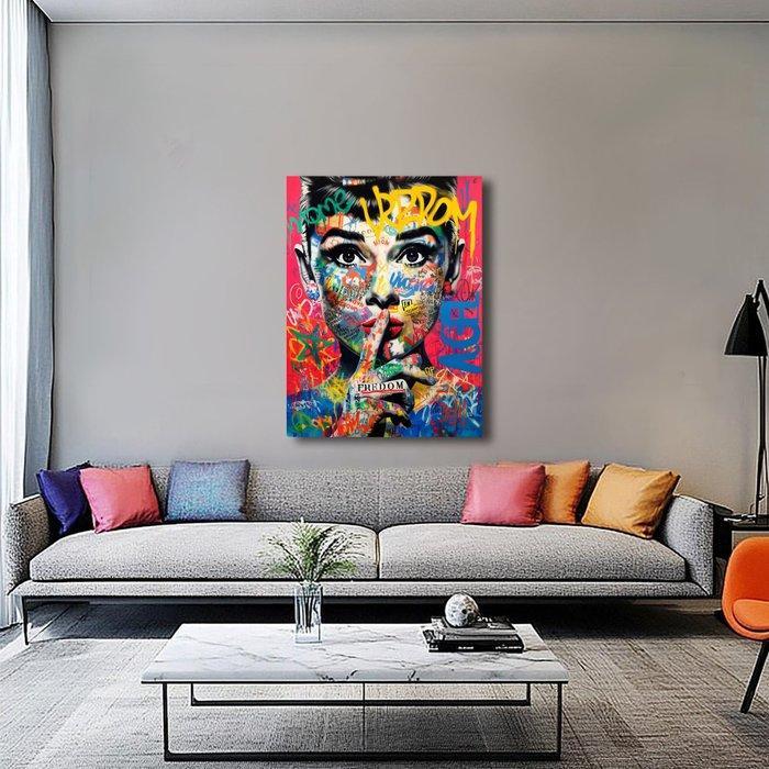 IPR Graph - Freedom en silencio. Audrey Hepburn, Verzamelen, Film en Tv