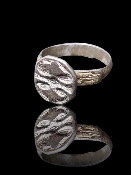 Middeleeuwen, kruisvaardersperiode Silver Eagle Ring (Zonder, Sieraden, Tassen en Uiterlijk, Antieke sieraden