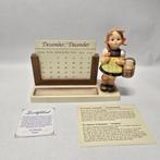 Goebel - Beeldje - Hummel #788/B - Sister Perpetual Calender