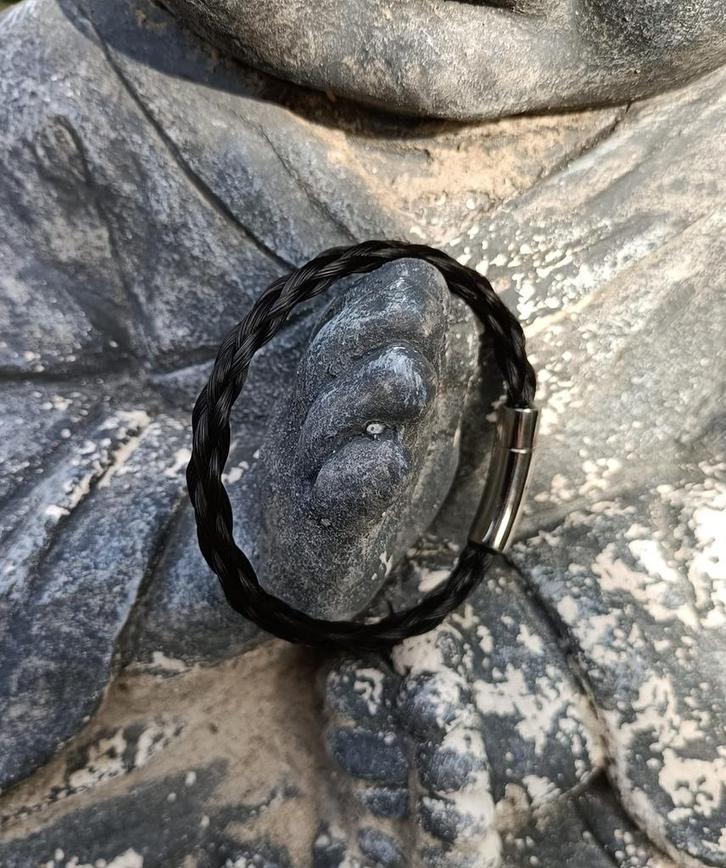 Paardenhaar armband - rond gevlochten - zwart, Sieraden, Tassen en Uiterlijk, Armbanden, Verzenden