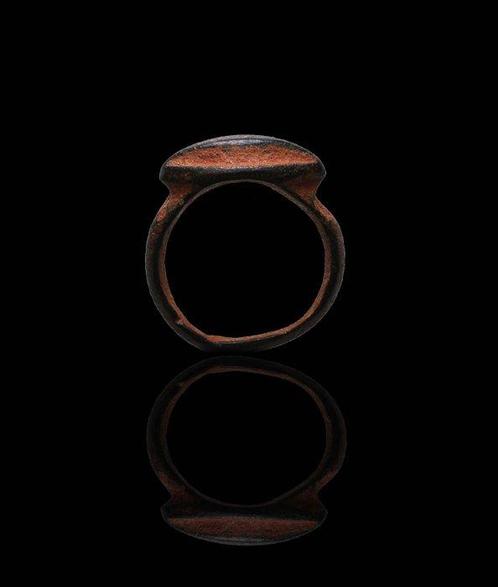 Oud-Romeins, Keizerrijk Brons Vulva- ring gedragen door, Sieraden, Tassen en Uiterlijk, Antieke sieraden