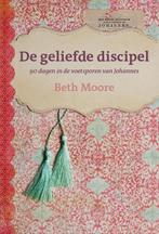 De geliefde discipel 9789063536626 Beth Moore, Boeken, Verzenden, Gelezen, Beth Moore