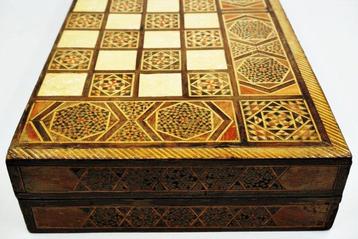 Bordspel - Handmade wooden Backgammon set - Hout beschikbaar voor biedingen