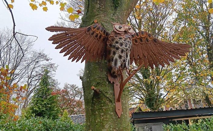 sculptuur, mega grote metalen uil 93 cm - 52 cm - Metaal, Antiek en Kunst, Kunst | Designobjecten