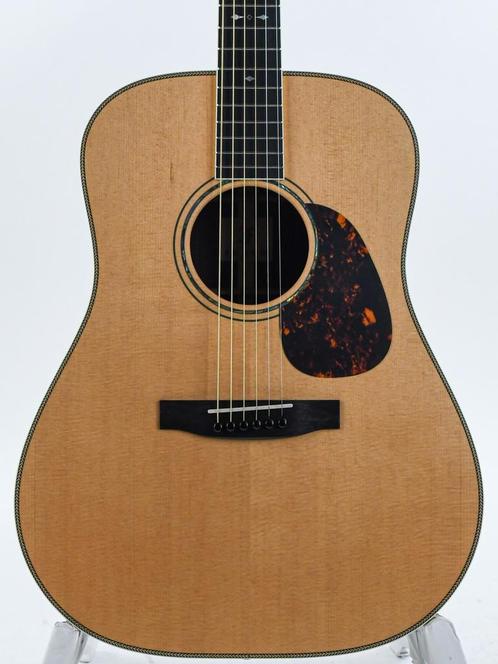 Furch Vintage 2 D-SR (Akoestische Gitaren,Western Gitaren), Muziek en Instrumenten, Snaarinstrumenten | Gitaren | Akoestisch, Western- of Steelstringgitaar