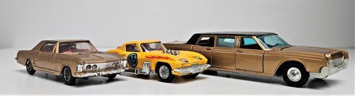 Corgi 1:43 - Modelauto (2) - Buick Riviera, Chevrolet, Hobby en Vrije tijd, Modelauto's | 1:5 tot 1:12