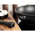 AMT Gastroguss Wokpan 26 cm - Geschikt voor alle warmtebr..., Huis en Inrichting, Keuken | Potten en Pannen, Ophalen of Verzenden