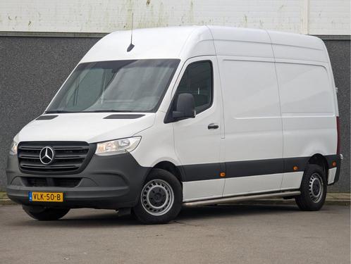 Zakelijke Lease |  Mercedes-Benz Sprinter 211 2.2 CDI L2H2, Auto's, Bestelauto's, Onderhoudsboekje, Lease, Zwart, Automaat, Wit