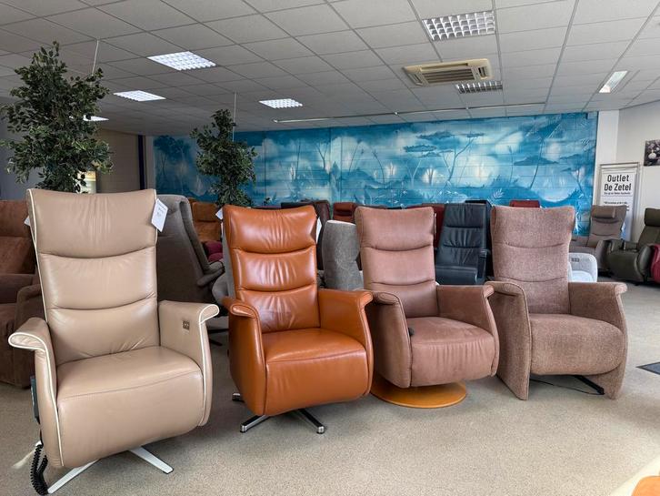 sta op stoel relax fauteuil gratis bezorgd met garantie, Huis en Inrichting, Stoelen, Zo goed als nieuw, Leer, Stof, Overige materialen