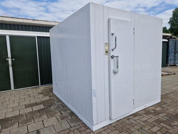 Koelcel 240 x 270 x 244 cm beschikbaar voor biedingen