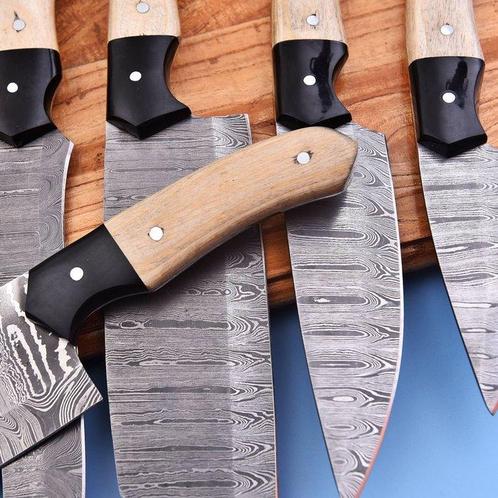 Keukenmes - Chefs knife - Hout en handgemaakt gevouwen, Antiek en Kunst, Antiek | Keukenbenodigdheden