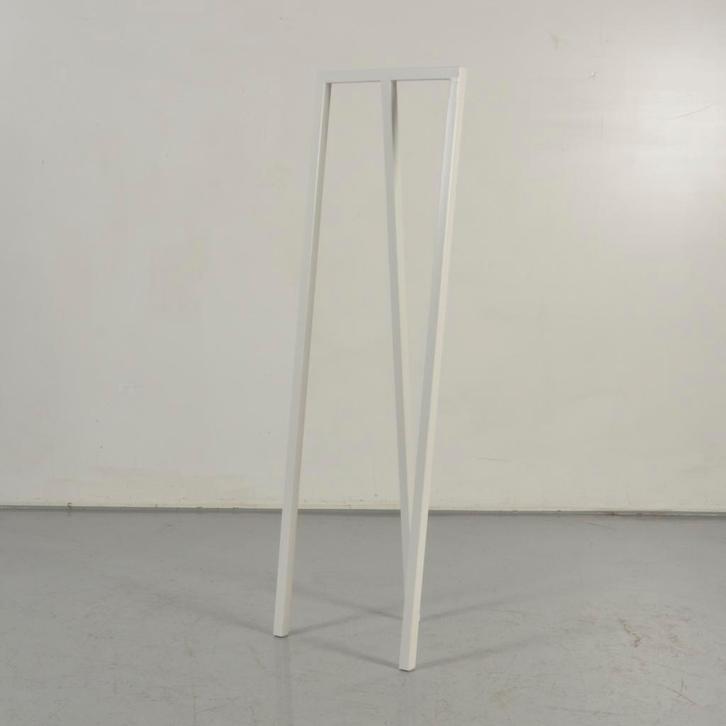 Design garderobe HAY Loop Stand - Wit - 150 x 45 cm, Huis en Inrichting, Woonaccessoires | Kapstokken, Ophalen of Verzenden