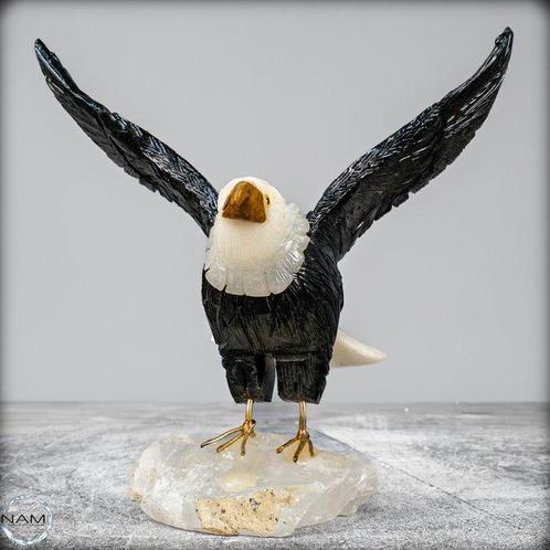 Verbazingwekkende Arend (Obsidiaan / Calcit) op Stand (Zeer, Verzamelen, Mineralen en Fossielen