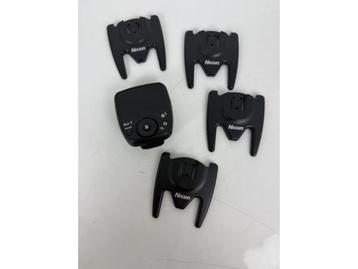 Veiling - Nissin Air 1 Commander + 4 flitsvoetjes (set) beschikbaar voor biedingen