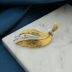Bicolor gouden broche met diamant; 0,12 ct. | Blad (witgoud), Sieraden, Tassen en Uiterlijk, Broches, Gebruikt, Overige kleuren