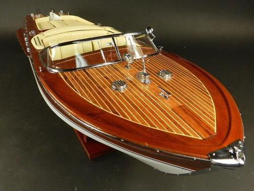 Riva Aquarama maquette de luxe bois modelisme 53cm 1:14 -, Hobby en Vrije tijd, Modelauto's | 1:5 tot 1:12