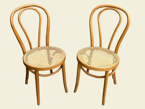 ZPM Radomsko - Eetkamerstoel - Hout - Twee stoelen - Thonet, Antiek en Kunst, Kunst | Designobjecten