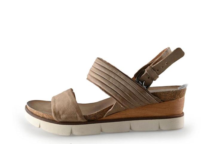 Miz Mooz sandalen in maat 40 Beige | 10% korting, Kleding | Dames, Schoenen, Beige, Zo goed als nieuw, Sandalen of Muiltjes, Verzenden