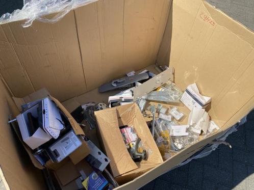 Veiling - Partij Deurbeslag en Diverse Bouwbenodigdheden, Huis en Inrichting, Woonaccessoires | Overige