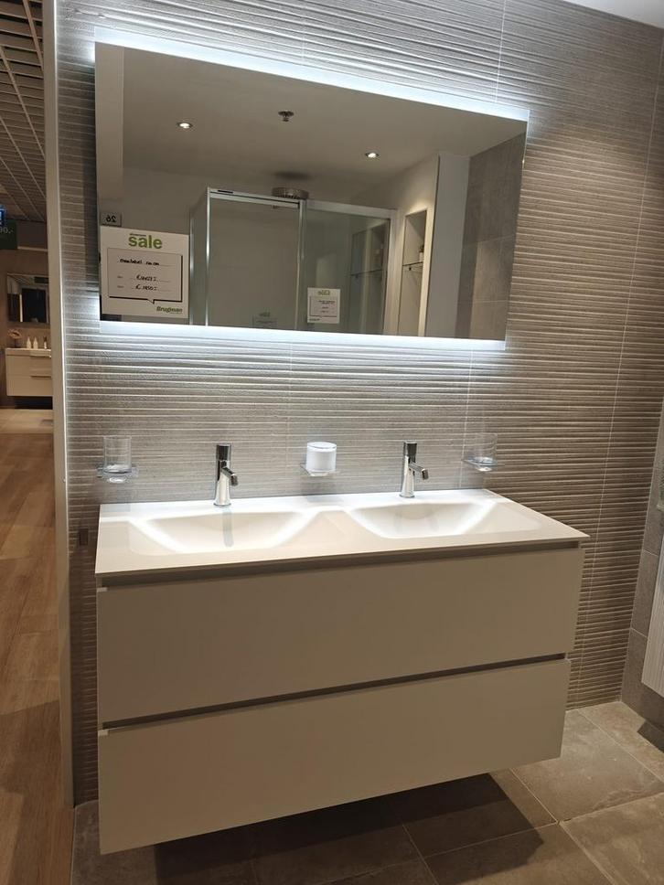 Badmeubel mat wit 120cm incl. kranen en spiegel - 0031, Huis en Inrichting, Badkamer | Badkamermeubels, Wastafelkast, Nieuw, 100 tot 150 cm