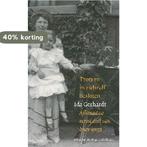 Trots en in zichzelf besloten 9789025954703 M. van den Berg, Boeken, Verzenden, Gelezen, M. van den Berg