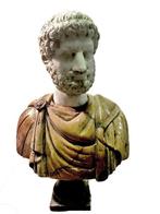 Buste, Adriano Imperatore - Publius Aelius Traianus, Antiek en Kunst, Curiosa en Brocante
