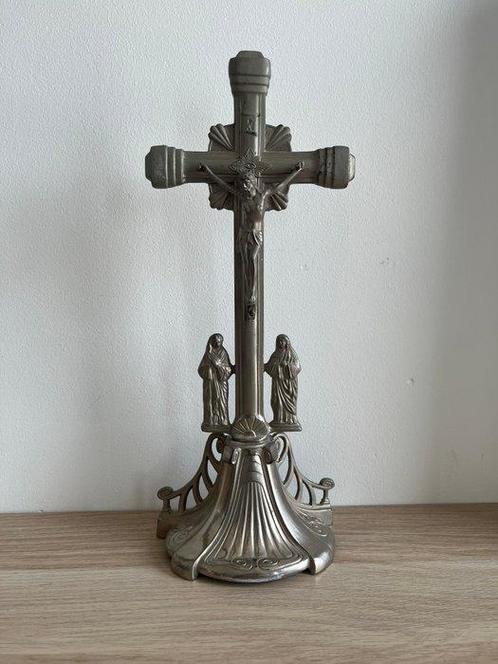 Oude zilveren metalen kruisbeeld - 40 cm - Metaal -, Antiek en Kunst, Antiek | Boeken en Bijbels