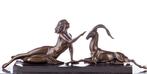 Figuur - Bronze Skulptur Art Déco Frau mit Gazelle – Stempel, Antiek en Kunst