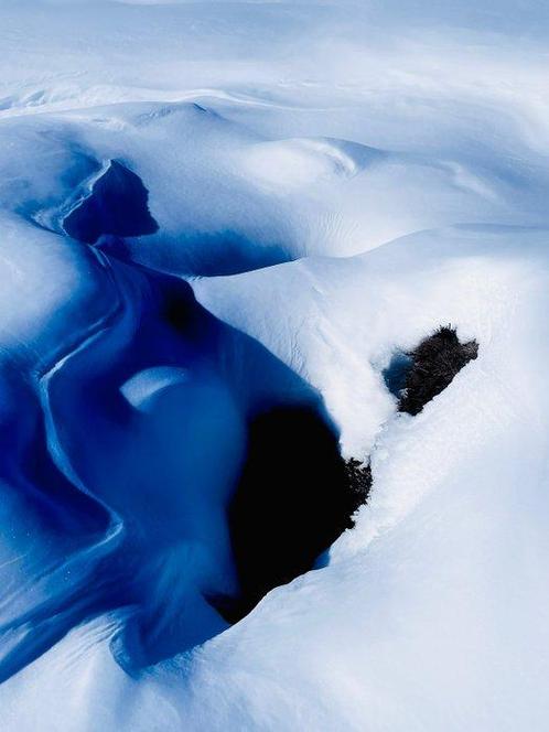 Agathe Toman - The Story of the blue Snow #001, Antiek en Kunst, Kunst | Designobjecten