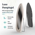 2dekans | Mirlux Suède Fluweel Organische Spiegel -, Huis en Inrichting, Woonaccessoires | Spiegels, Ophalen of Verzenden, Zo goed als nieuw