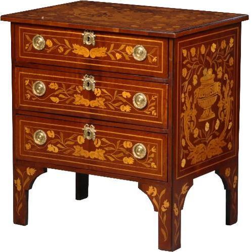 Kleine Hollandse barok commode 18e eeuw 4-zijdig rijkelijk, Antiek en Kunst, Antiek | Meubels | Kasten, Ophalen of Verzenden