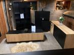 WOOOD Gravure | Exclusive tv meubel - 180 cm - Eiken hout, Ophalen of Verzenden, Eikenhout, Zo goed als nieuw
