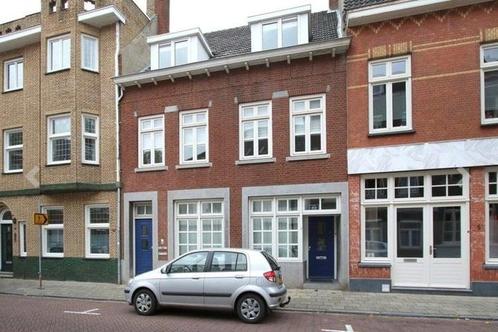 Te huur  Roermond 2 kamer(s), Venlosepoort, Huizen en Kamers, Huizen te huur, Direct bij eigenaar, Limburg, Appartement