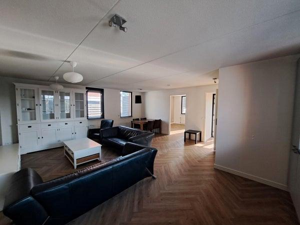 Te huur 2 kamer woning in Lunteren, Huizen en Kamers, Huizen te huur, Direct bij eigenaar, A, Zeeland, Appartement