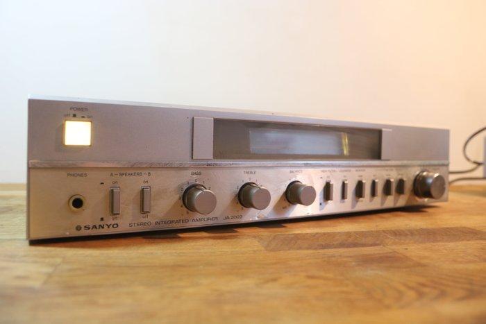Sanyo - JA-2003 Solid state stereo versterker, Audio, Tv en Foto, Radio's